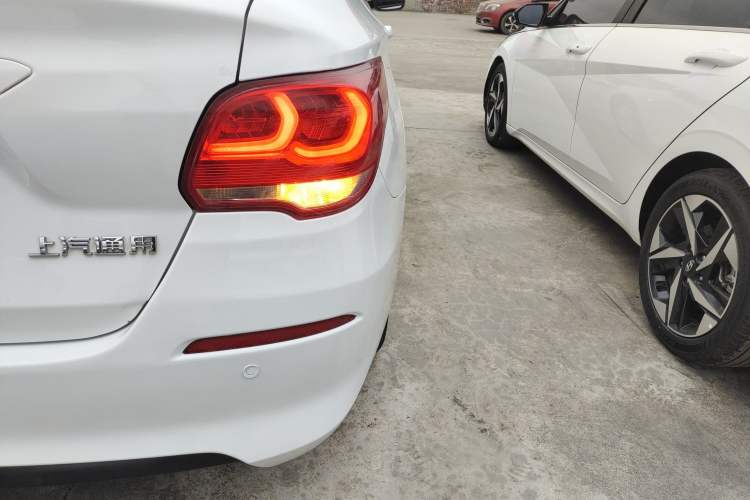 Used Chevrolet Cavalier 2019 320 Automatic Enjoyment with Sunroof