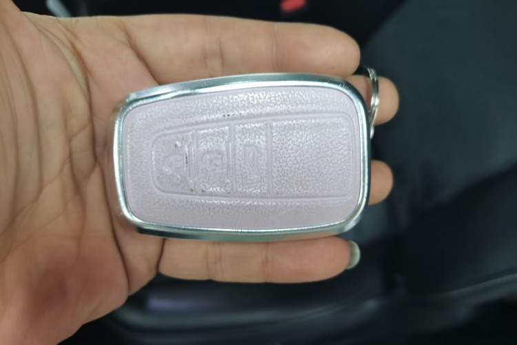 Used Toyota Camry 2021 2.0S FENGSHANG Edition
