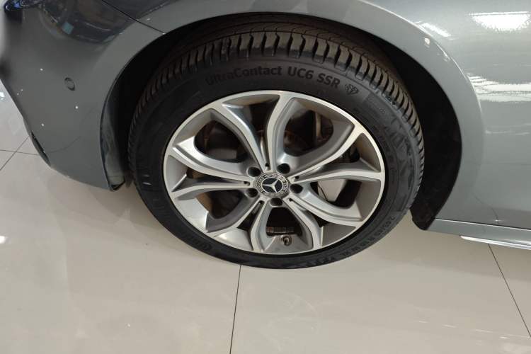 Used Mercedes-Benz E-Class 2020 E 300 L Sporty and Stylish Model