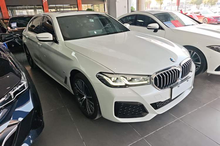 Used BMW 5 Series 2022 Second Facelift 530Li Leading Edition M Sport Package
