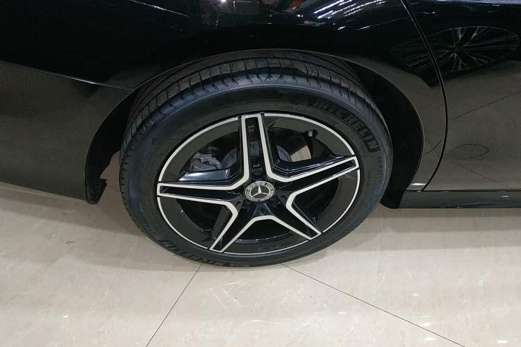 Used Mercedes-Benz E-Class 2022 E 300 Stylish Sports Edition
