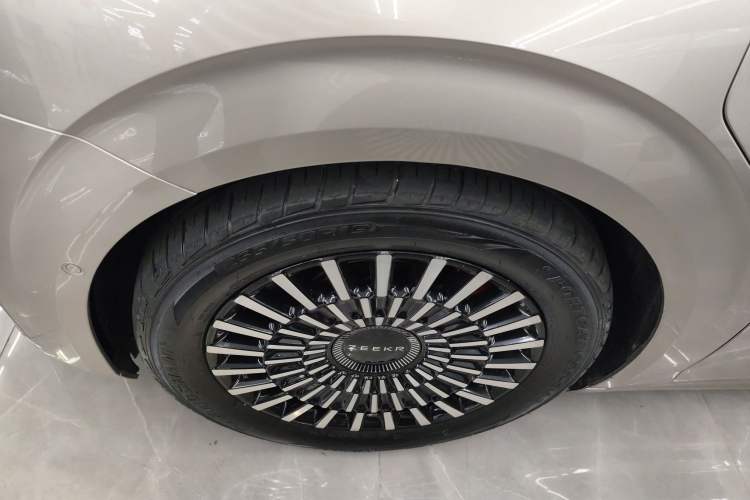 Used Zeekr 009 2022 WE Edition
