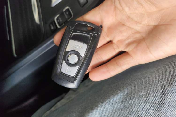 Used BMW 3 Series 2014 320Li Fashion Model