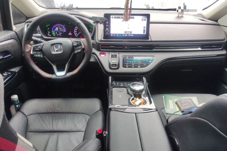 Used Honda Elysion 2022 2.0L eHEV Luxury Edition
