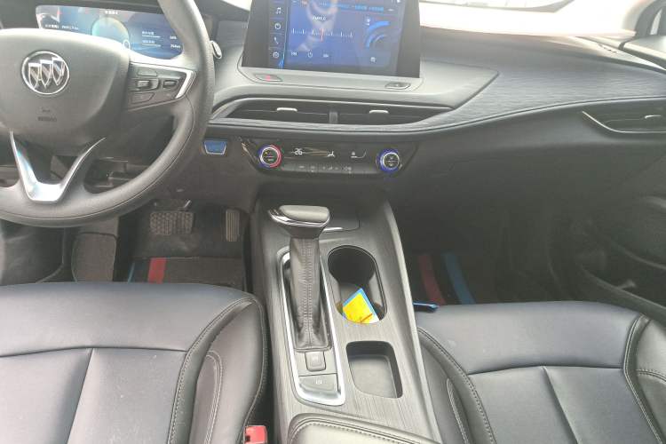 Used Buick Velite 6 2024 450km Range Commuter Version
