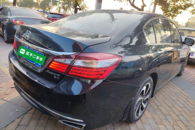 Used Honda Accord 2016 2.4L Luxury Edition
