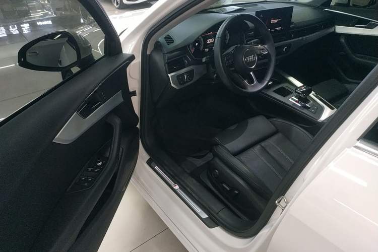 Used Audi A4L 2020 40 TFSI Fashion Dynamic Model
