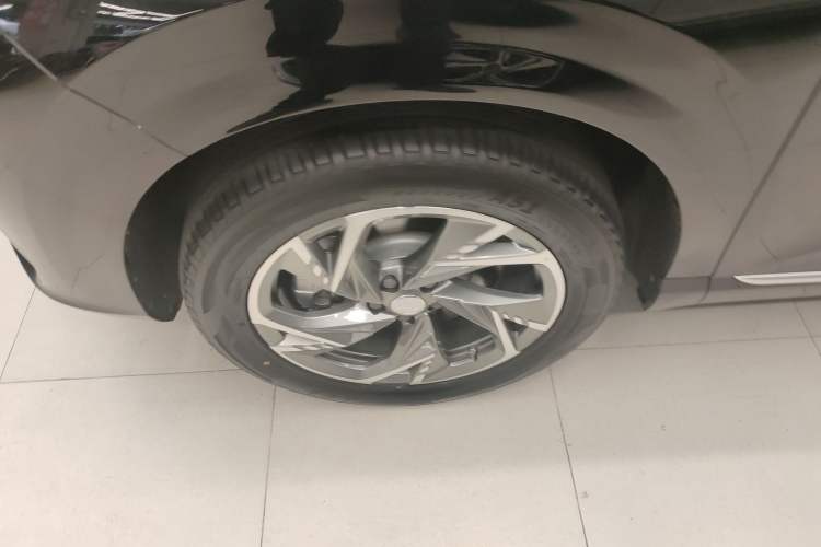 Used Hongqi HS3 PHEV 2024 PHEV 115km Jingwei Edition