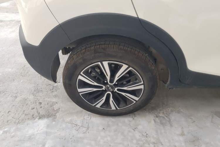 Used Kia kx1 Stonic 2021 1.4L CVT Fun Edition
