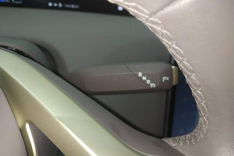 Used  12 2025 Ultra Extended-Range Edition