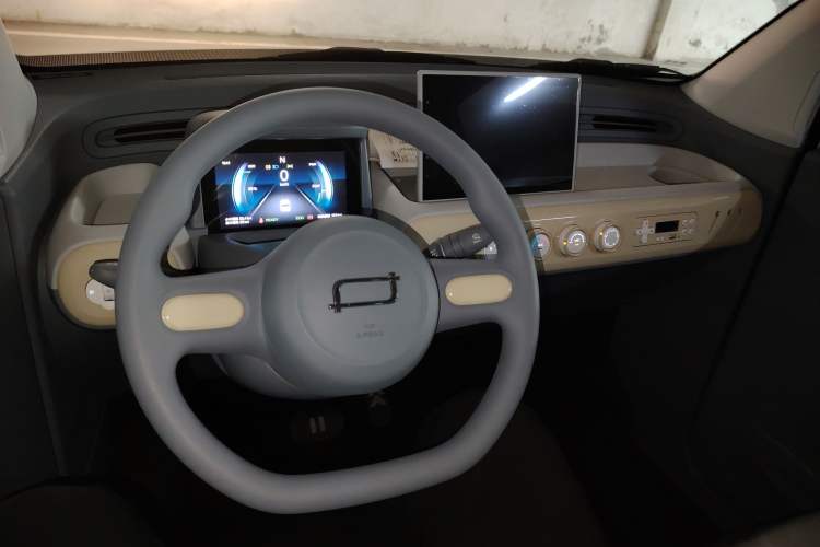 Used Bestune Pony 2025 222km Lightning Horse