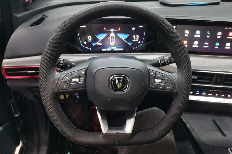 Used Changan UNI-T 2020 1.5T Prestige Version
