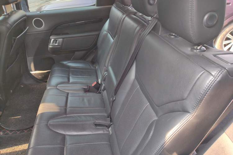 Used Land Rover Discovery 2017 3.0 SC V6 SE