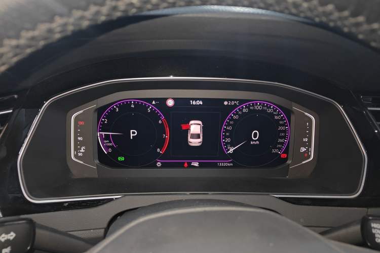 Used Volkswagen Magotan 2024 2 Million Units Zhongxiang Version 330TSI DSG Luxury Edition
