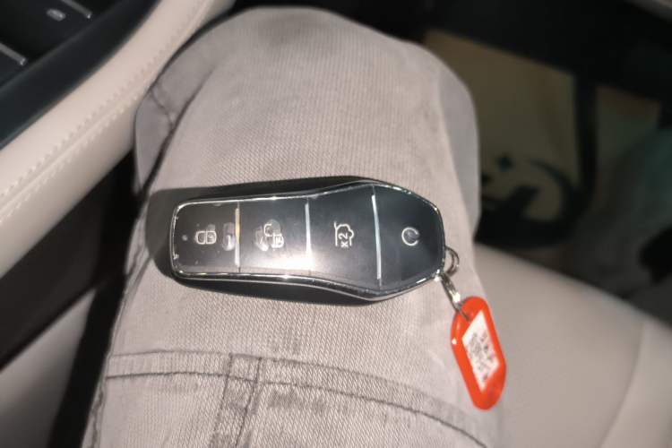 Used BYD Song PLUS New Energy 2025 DM-i Smart Drive 112KM Prestige Model