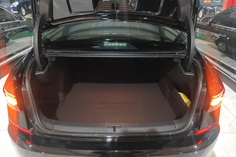 Used Volkswagen Passat 2020 Revised Version 280TSI Business Edition China VI Standard
