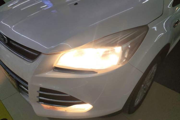 Used Ford Kuga 2015 1.5L GTDi Four-Wheel-Drive Elite Model