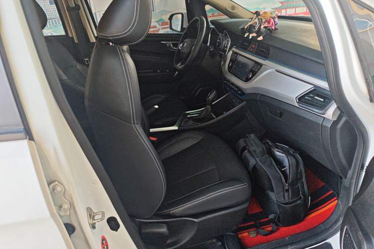 Used Geely Auto Vision X3 2019 Upgraded Model 1.5L CVT Elite Version
