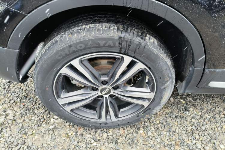 Used Geely Auto Emgrand X7 Sport 2022 1.8TD DCT Zhiya Trim