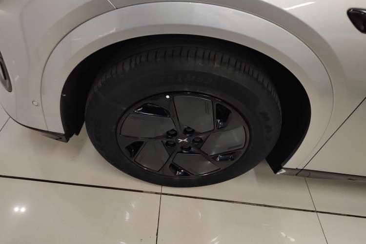 Used XPeng G6 2025 625 Long-Range Max Flagship Edition