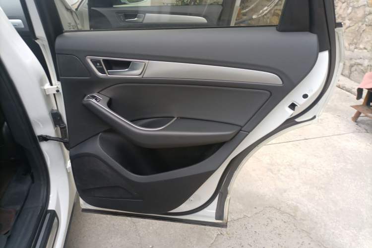 Used Audi Q5 2015 40 TFSI Technology Edition
