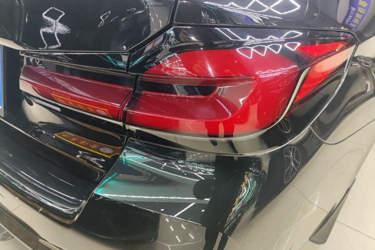 Used BMW 5 Series 2021 Restyled 530Li Luxury Edition M Sport Package