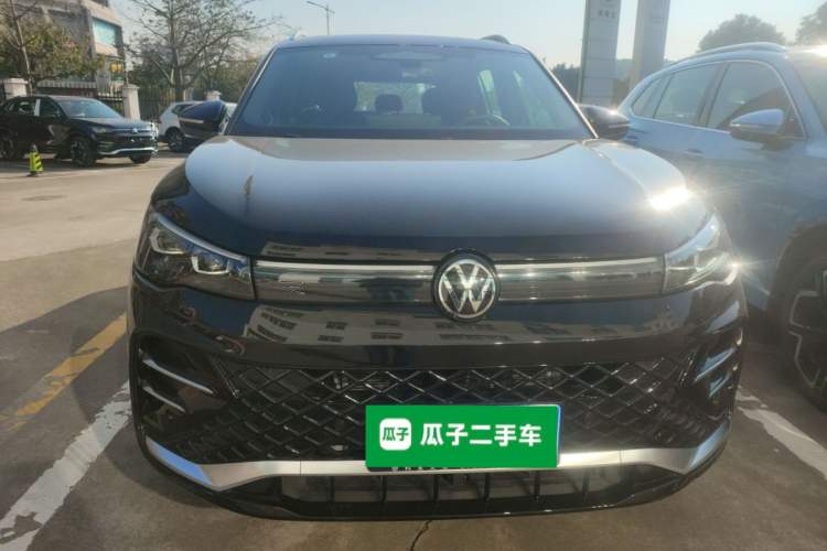 Used Volkswagen Tiguan L 
