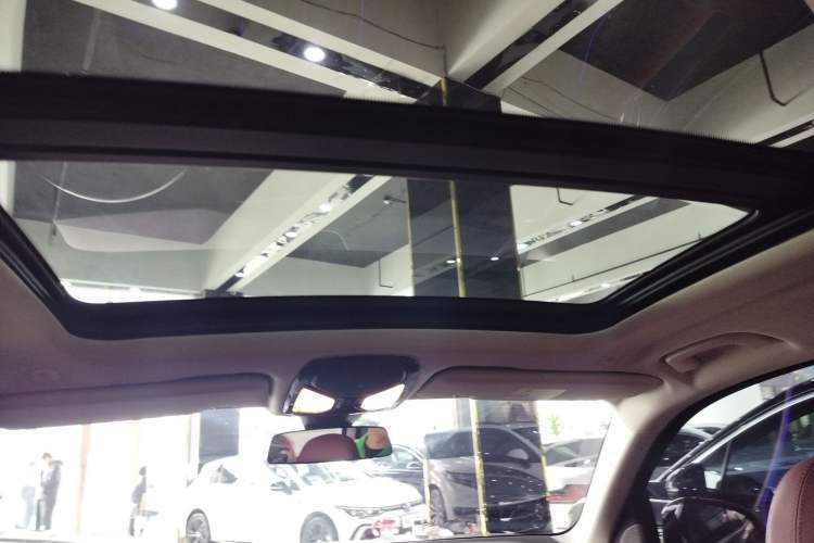 Used BMW X5 2022 Restyled xDrive 30Li Luxury Version M Sport Package
