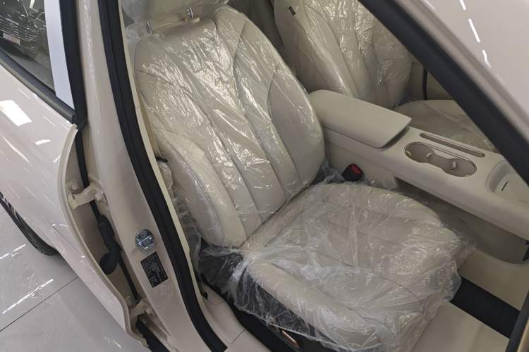 Used ORA ORA 5 2026 Model, 580km Max Edition