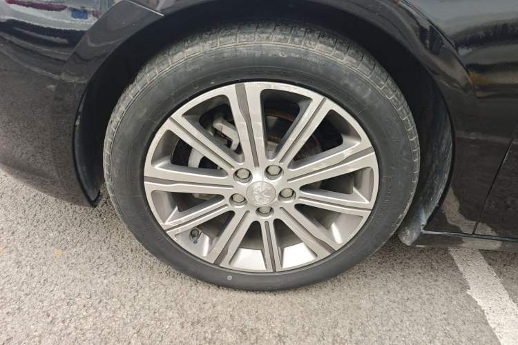 Used Peugeot 408 2014 1.8L Automatic Luxury Edition