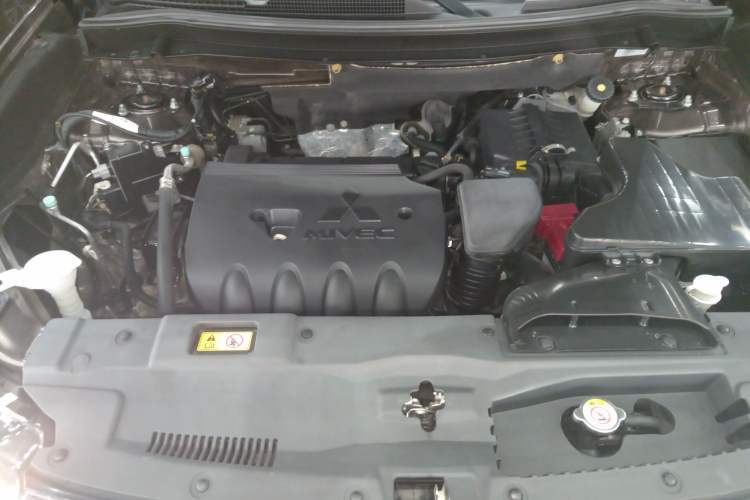 Used Mitsubishi Outlander 2018 2.4L 4x4 Elite Edition 5 Seats
