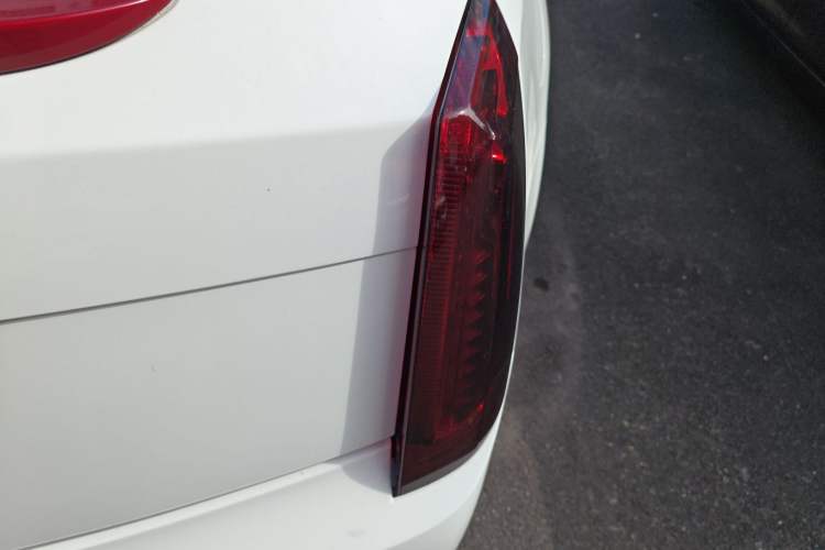 Used Cadillac XTS 2014 28T Luxury Model
