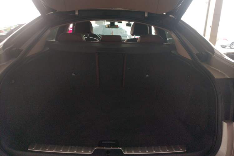 Used BMW X6 2015 xDrive35i Leading Model