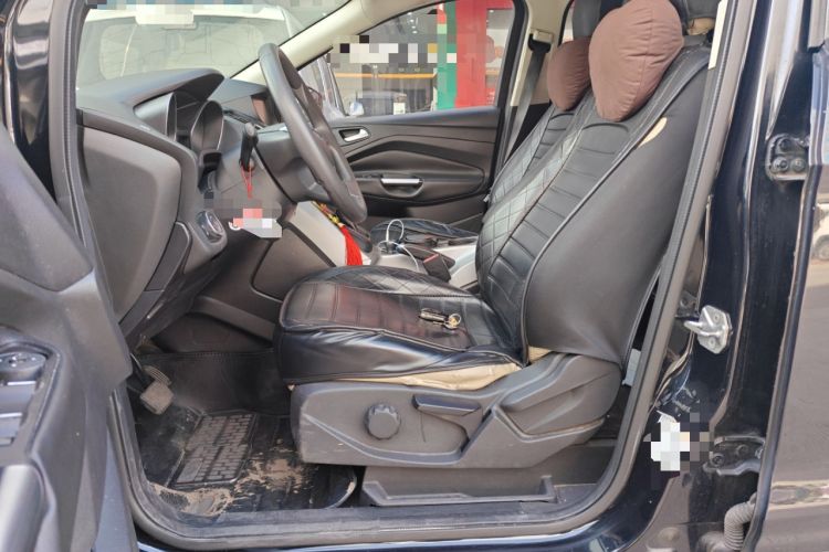 Used Ford Kuga 2015 1.5L GTDi Two-Wheel-Drive Comfort Model
