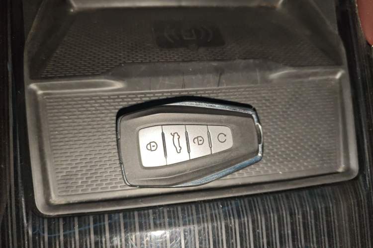 Used Geely Auto Monjaro L 2023 2.0TD High-Power Automatic Two-Wheel Drive Flagship Version