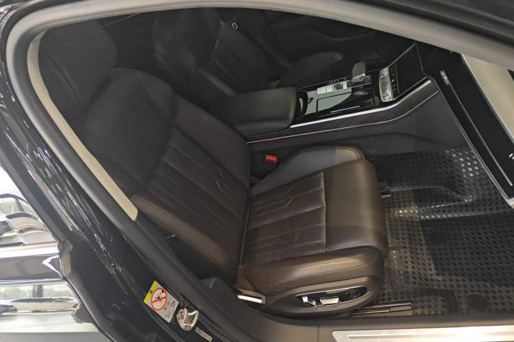 Used Audi A8 2019 Plus A8L 50 TFSI quattro Comfort Model