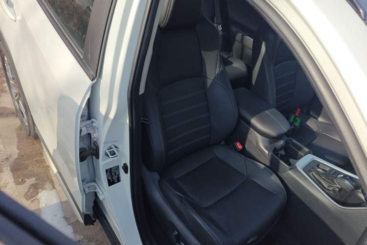 Used Toyota Wildlander 2023 2.0L CVT Four-Wheel Drive Luxury PLUS Edition
