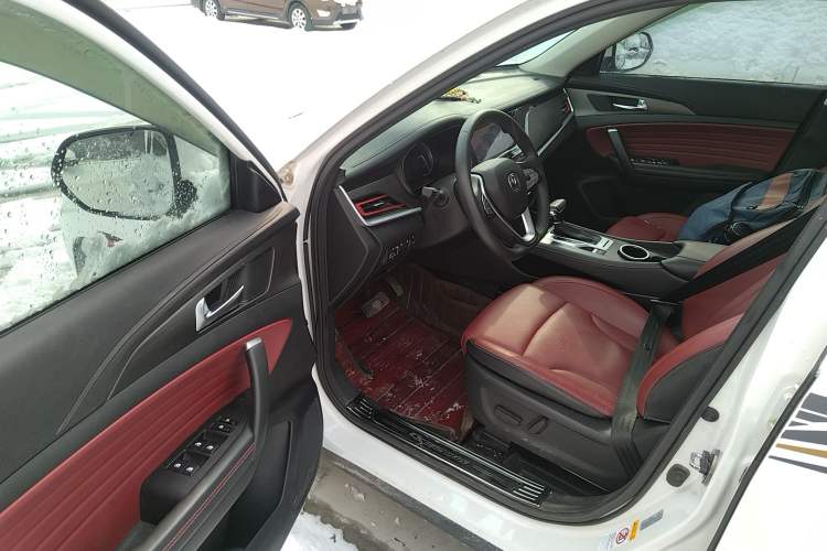 Used Changan CS35PLUS 2019 1.4T DCT Smart Connect Blue Whale Edition
