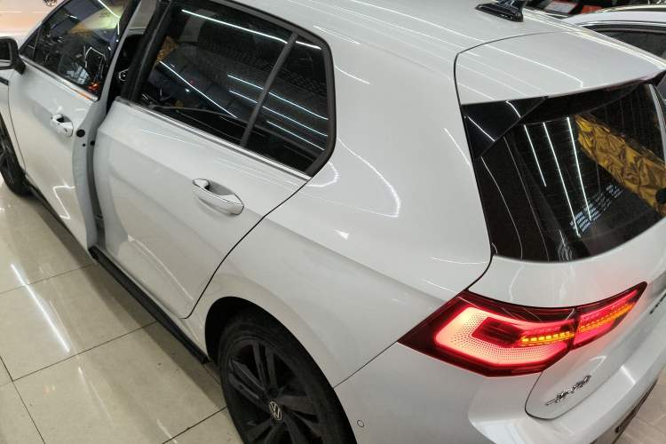 Used Volkswagen Golf 2021 280TSI DSG R-Line
