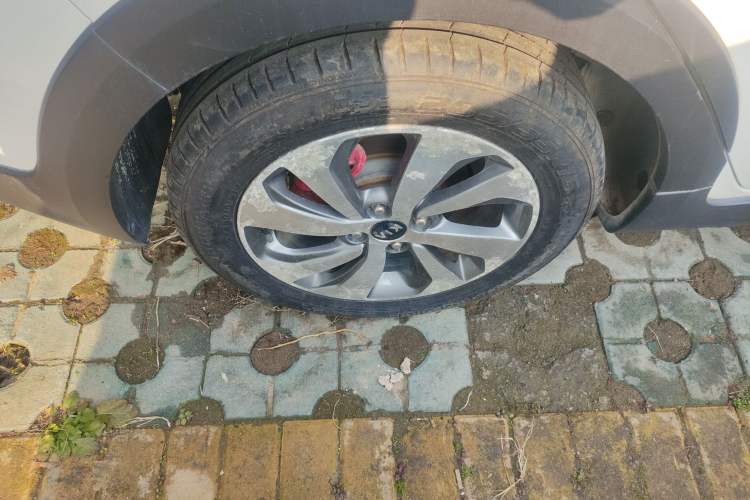 Used Kia KX Cross 2017 1.4L AT GLS