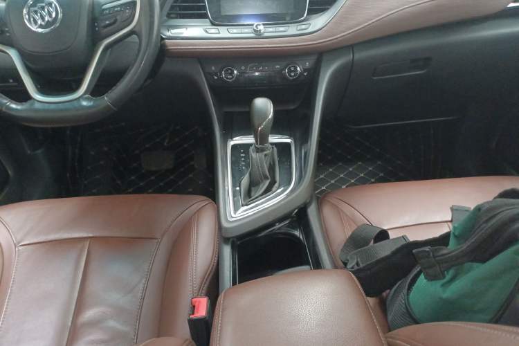 Used Buick GL6 2018 18T 6-Seater Prestige Model
