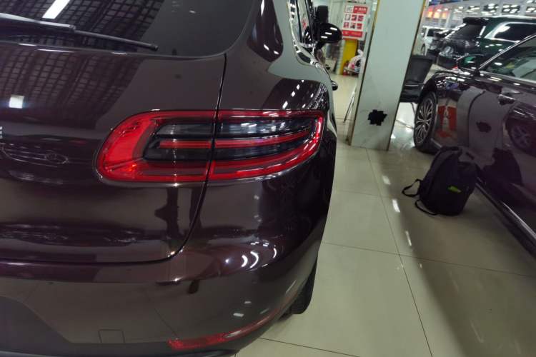 Used Porsche Macan 2017 Macan 2.0T
