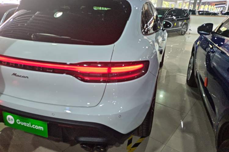 Used Porsche Macan 2024 Macan 2.0T