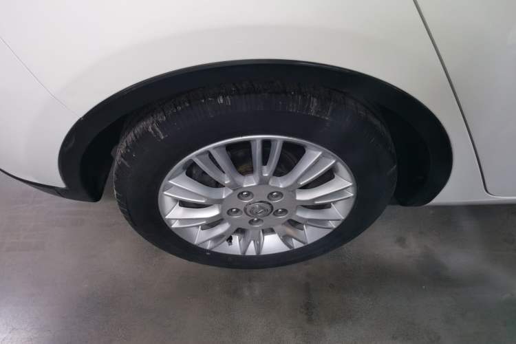 Used Changan Eado 2013 1.6L Manual ZhiKu Model China V Standard
