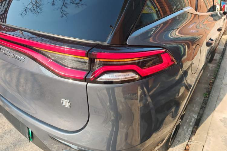 Used BYD Tang New Energy 2021 DM-i 112KM Prestige Model
