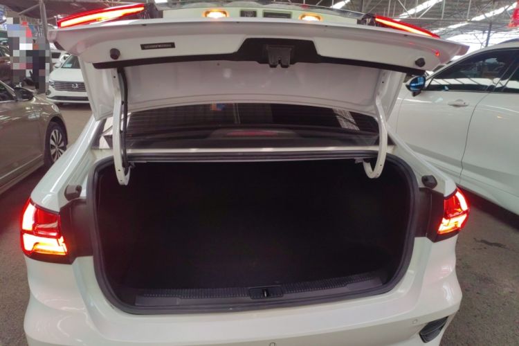 Used Roewe i5 2021 1.5L CVT Starry Edition
