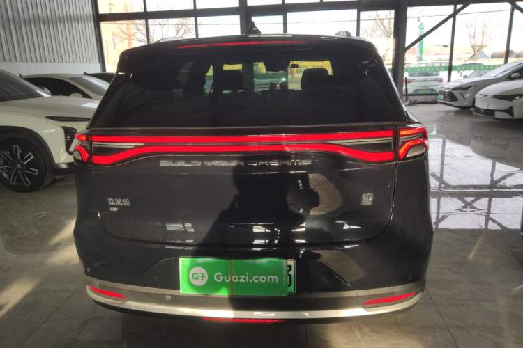 Used BYD Tang New Energy 2021 EV Long-Range Luxury Model