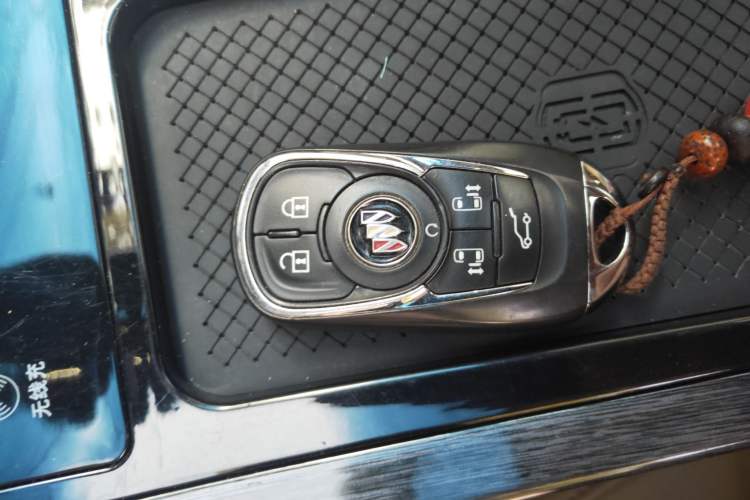 Used Buick GL8 2020 ES Land Cruiser 653T Luxury Model