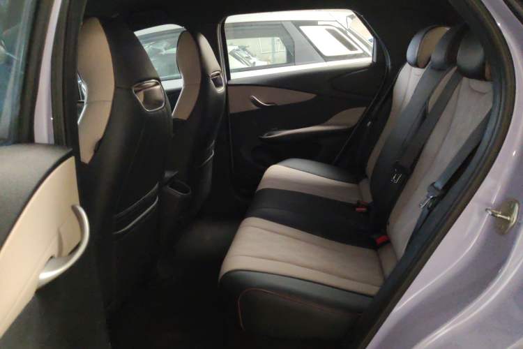 Used BYD Dolphin 2023 420 km Free Version
