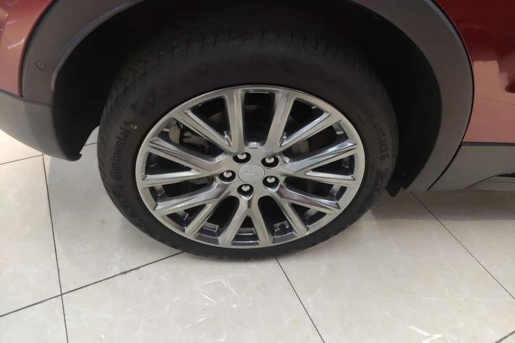 Used Cadillac XT4 2022 28T Four-Wheel Drive Platinum Edition
